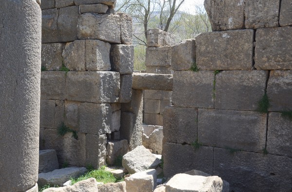 Faqra, Byzantine Church, Wall