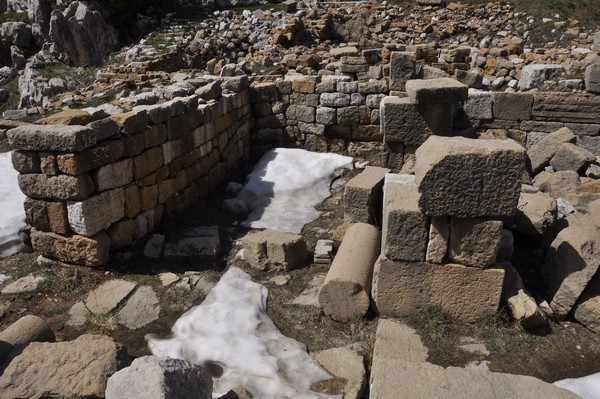 Faqra, Byzantine Church, Narthex