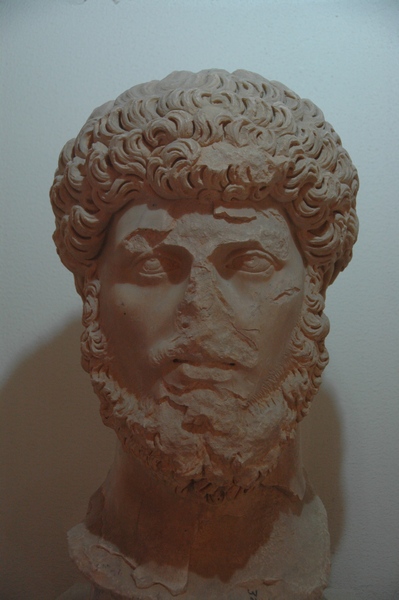 Lepcis, Theater, portrait of Lucius Verus