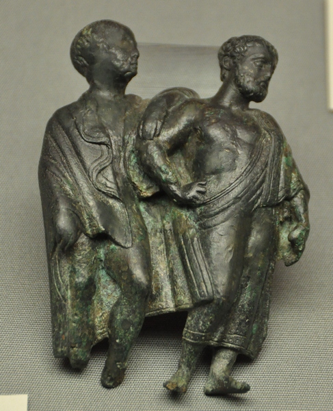 Etruscan citizens wearing tebennas