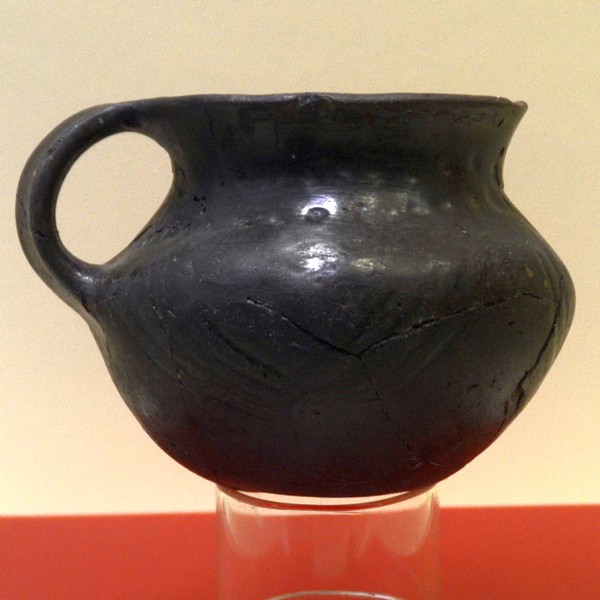 Alacahöyük, Early Bronze cup