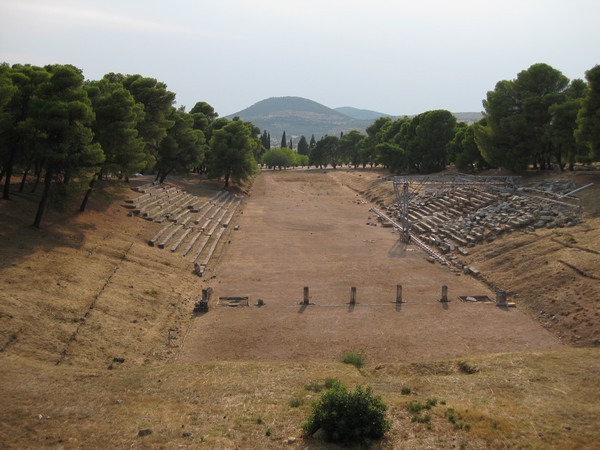 Epidauros, Stadion