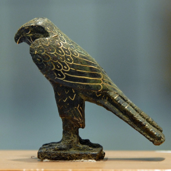 Ugarit, Bronze falcon - Livius