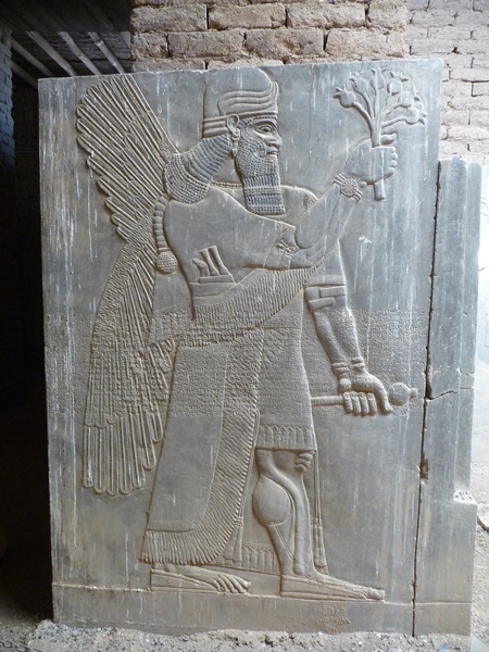Nimrud, Northwest Palace of Aššurnasirpal II, Genie (2)
