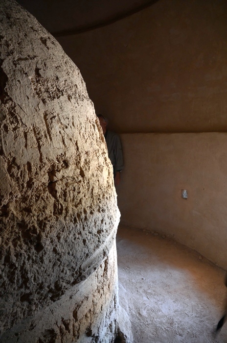 Fayaz Tepe, Stupa, inside