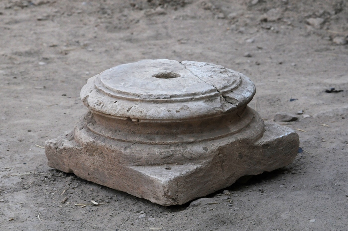 Kara Tepe, West, "Greek" column base