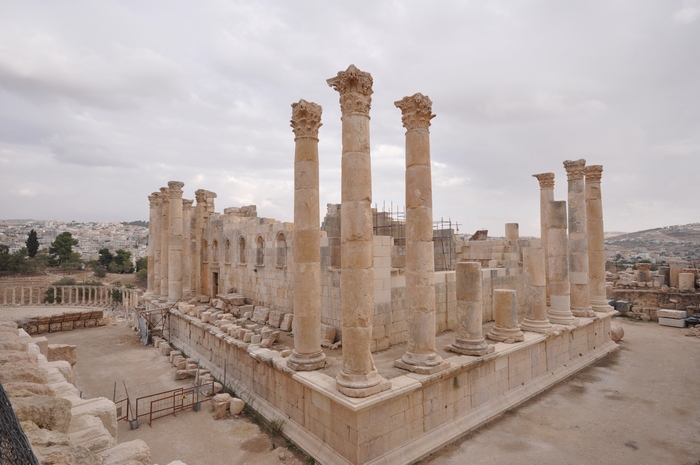 Gerasa, Temple of Zeus, Cella