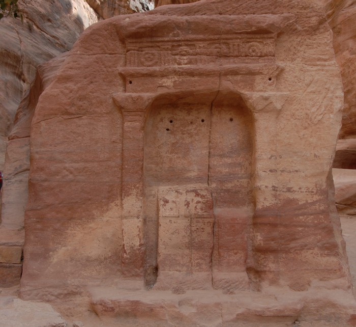 Petra, Siq, Sanctuary