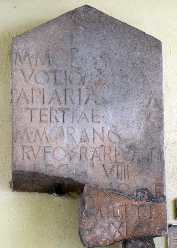 Poreč, Tombstone of Moranus of VIIII Hispana