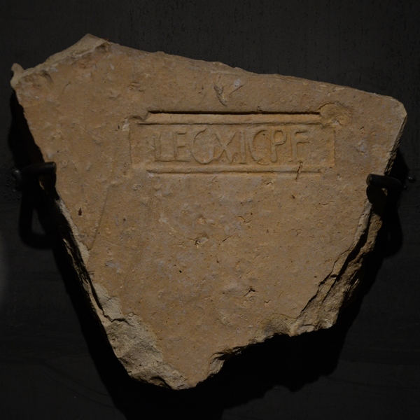 Burnum, Tile of XI Claudia (1)