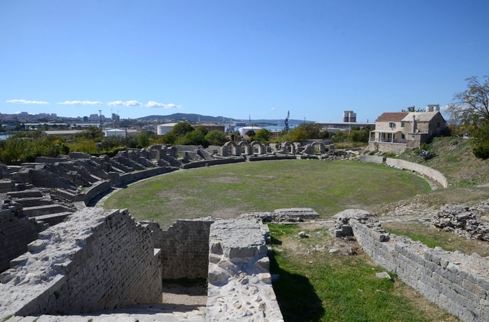 Salona, Amphitheater