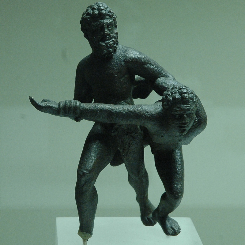 Cologne, Statuette of two wrestlers