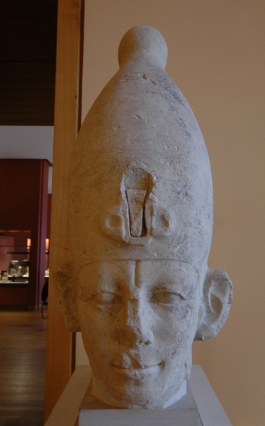 Senusret III (grey)