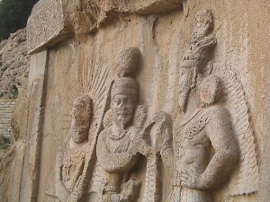 Taq-e Bostan, investiture relief of Shapur II