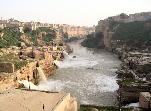 Shushtar, Waterfalls
