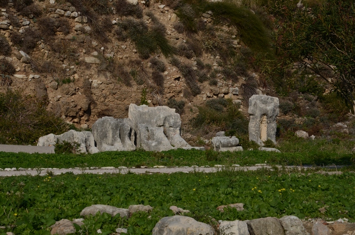 Byblos, Hellenistic colossi