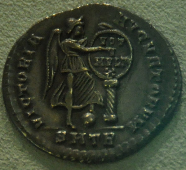Coin of Gratian, Victoria