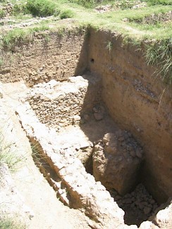 Bhir, excavation