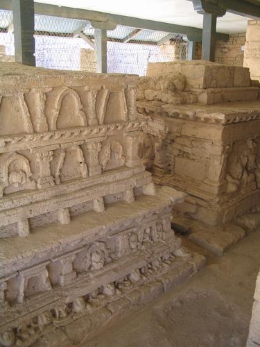 Jaulian, votive stupa (1)
