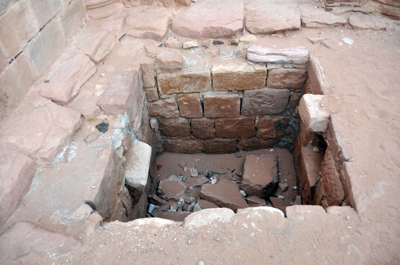 Wadi Rum village, Nabataean temple, Cistern