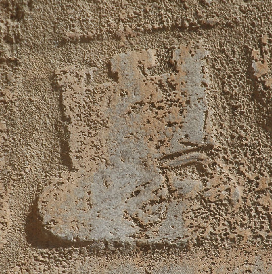 Naqš-e Rustam, Elamite relief, Elamite goddess wearing a mural crown
