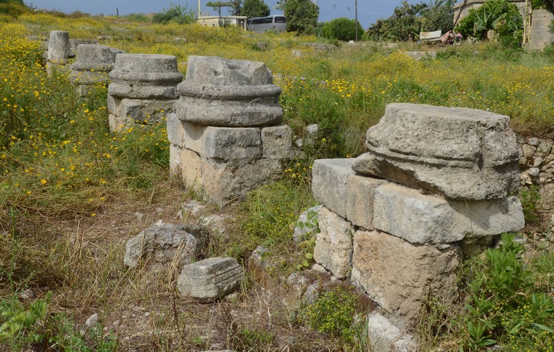 Sidon, Bustan esh-Sheikh, Colonnaded Street