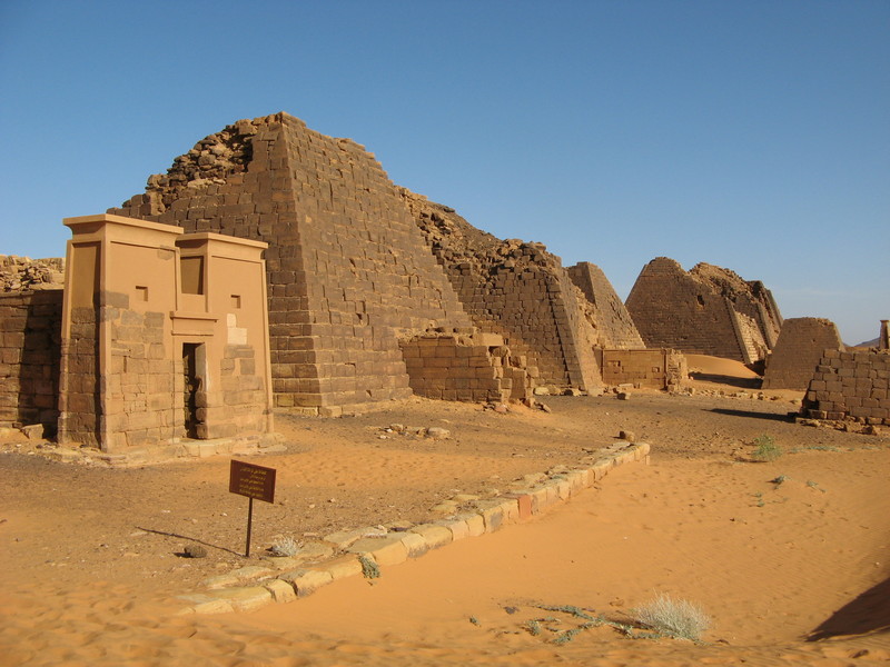 Meroe, Northern Pyramids (2)