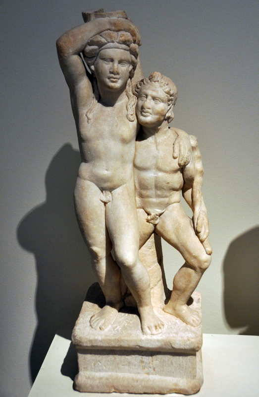 Megara, Statue of Dionysus