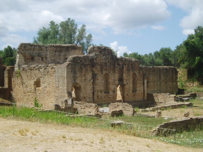 Olympia, Baths