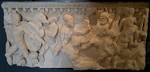 Sarcophagus with the Battle of Marathon, based on the painting in the Athenian Stoa Poikile.
