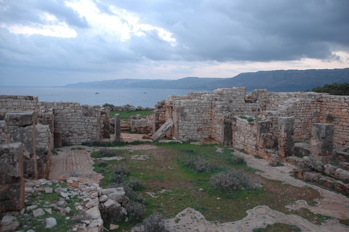 Ras al-Hillal, Byzantine church, Entrance