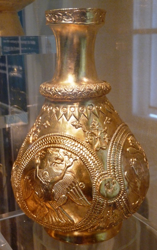 Sânnicolau Mare, Nagyszentmiklós treasure, Gold jar with mythological scene