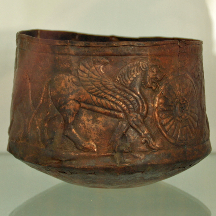 Hamadan, Achaemenid cup with relief of a winged lion