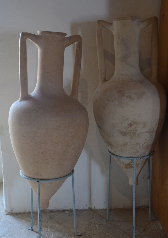 Kouklia, Two Rhodian amphoras