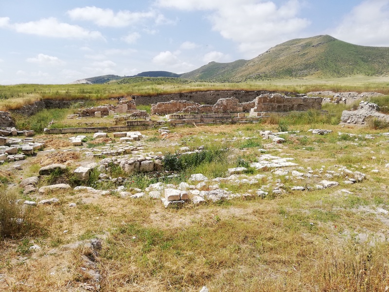 Tigranocerta, Churches, General view