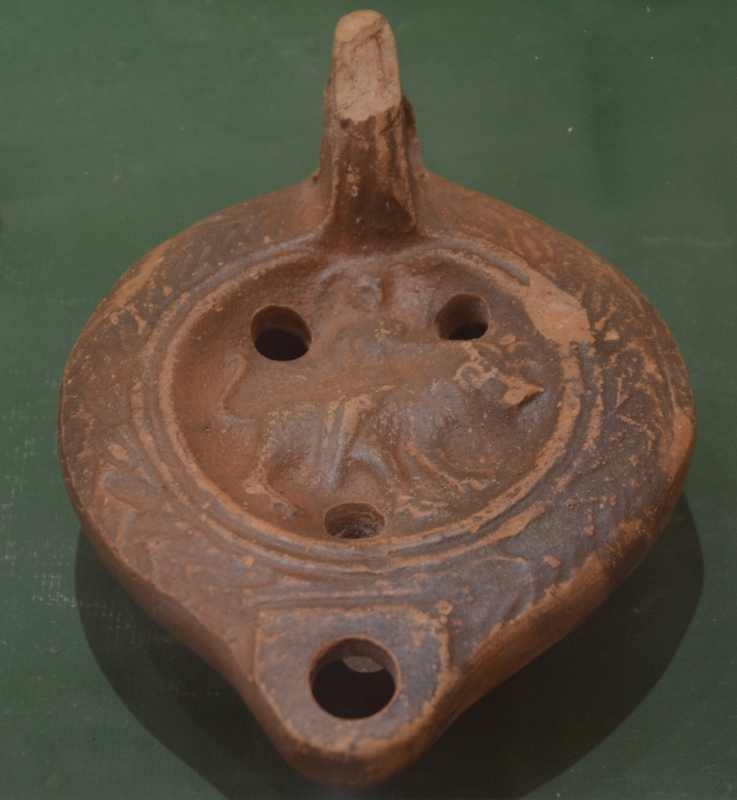 Timgad, Oil lamp with Europa