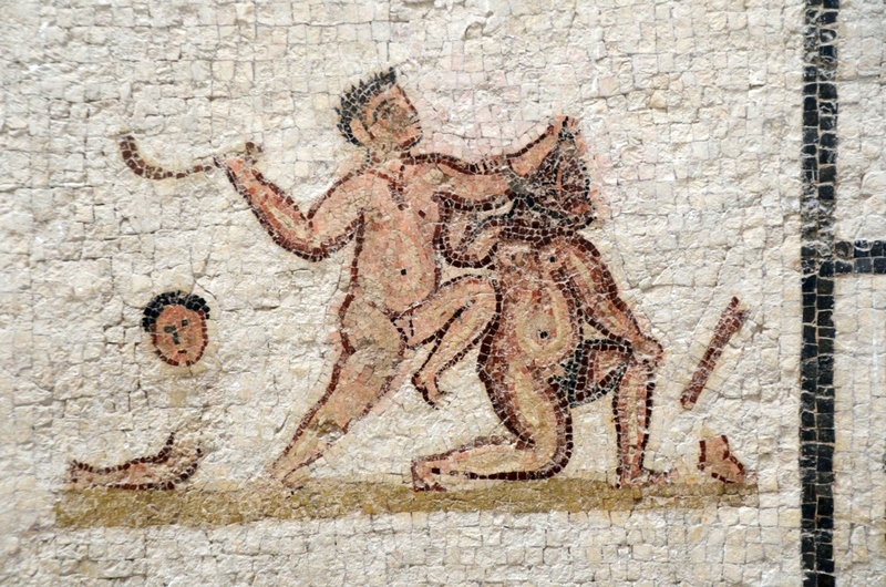 Thuburbo Maius, House of Theseus, Mosaic of Theseus and the Minotaur