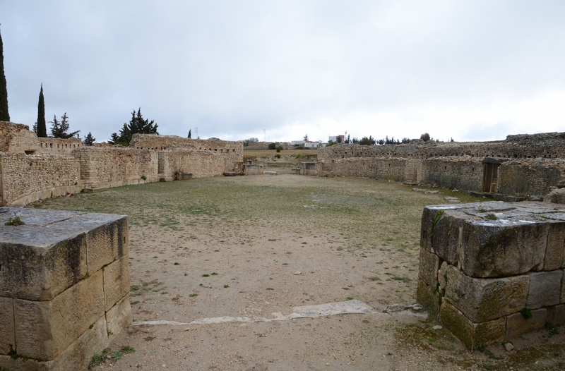 Mactaris, Amphitheater