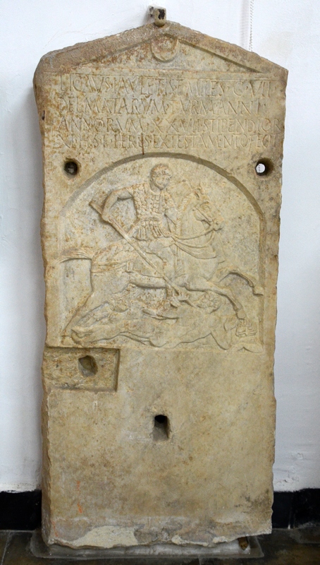 Cherchell, Tombstone of a Dalmatian horseman (2)