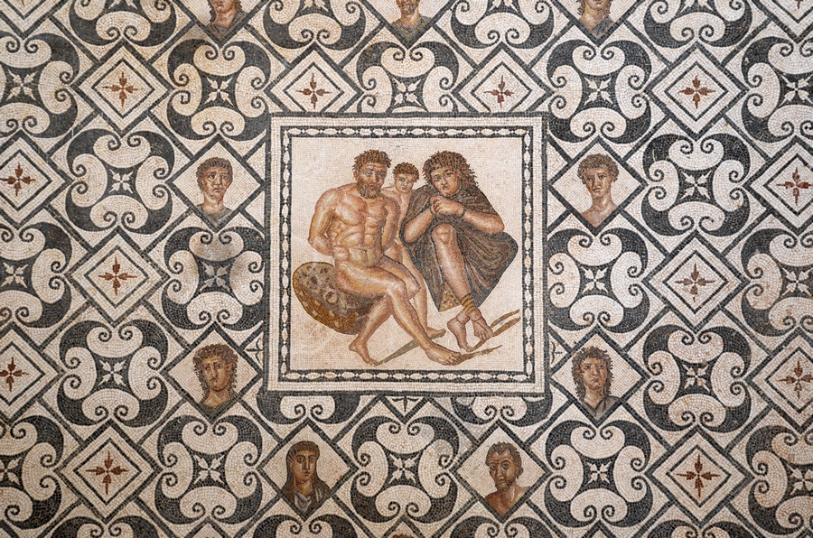 Tipasa, Forum, Curia, Mosaic of Captives