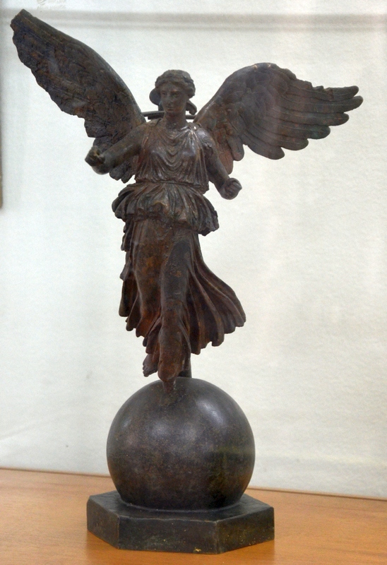 Cirta, Statuette of Victoria