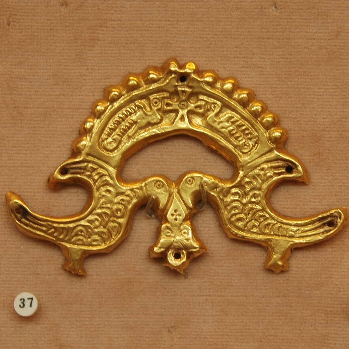 Langobard fibula with bird motifs