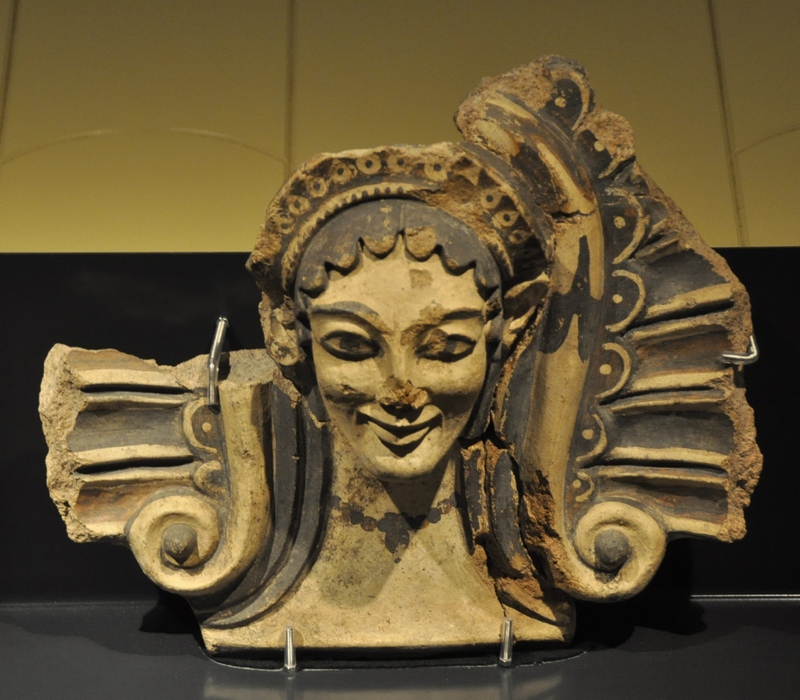 Veii, Antefix (Maenad)