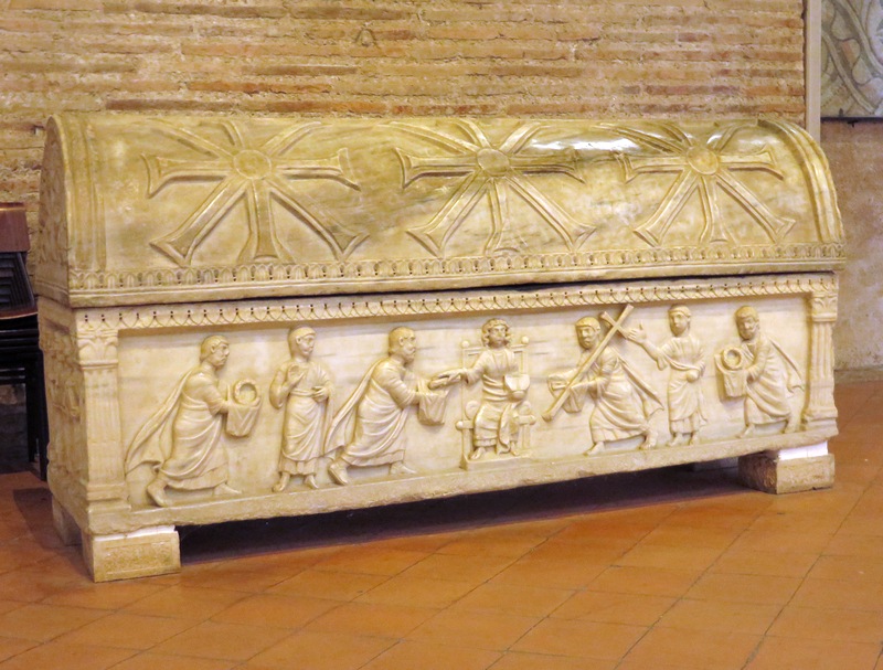 Ravenna, Sant'Apollinare in Classe, Sarcophagus
