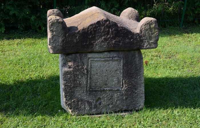 Šempeter, Cremation tomb