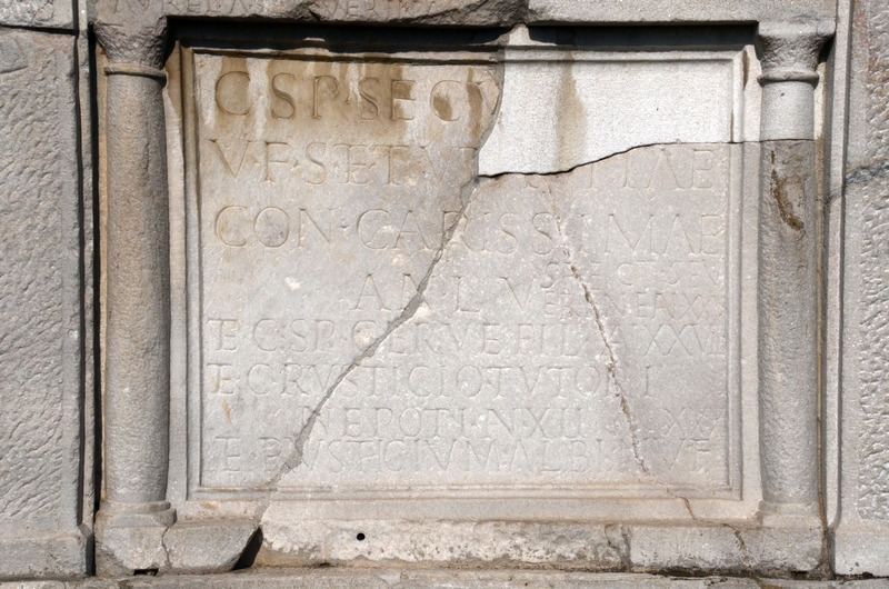 Šempeter, Mausoleum of Secundinus, Inscription (lower part)