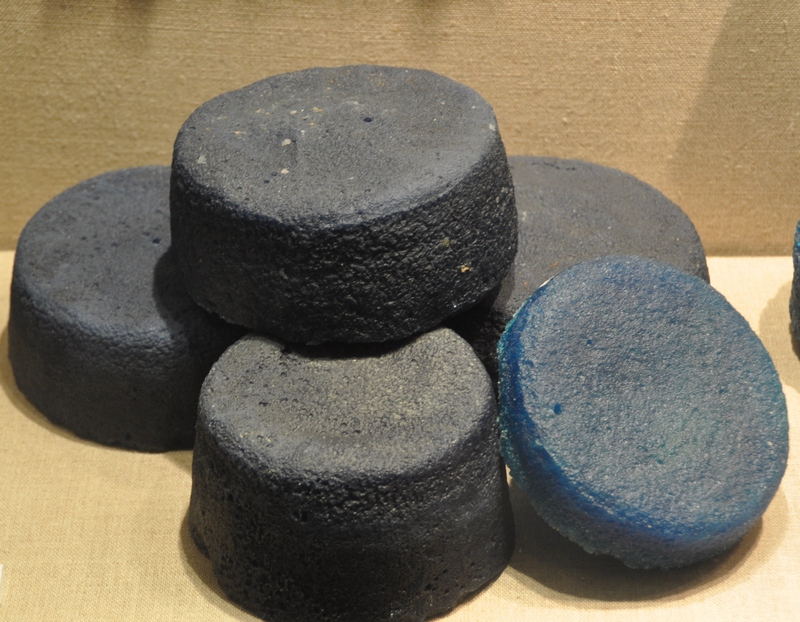 Uluburun wreck, Glass ingots