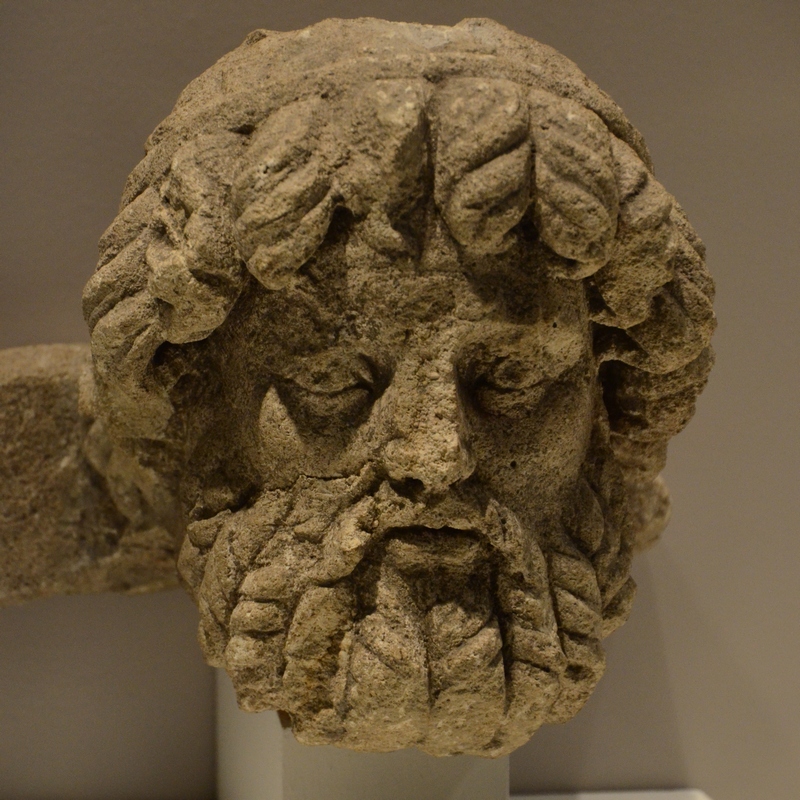 Vechten, Head of Serapis