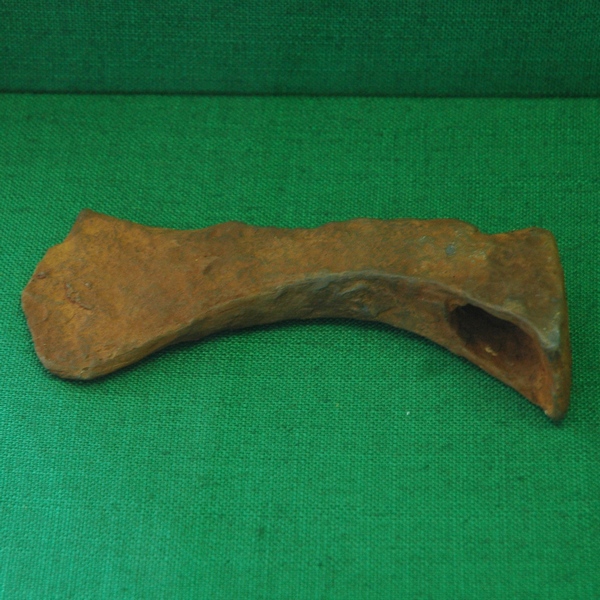Tournai, Treasure of Childeric, Axe