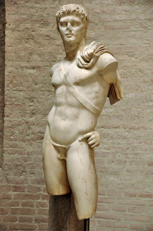 Domitian, Standing